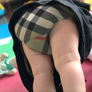 Burberry bloomers 6m